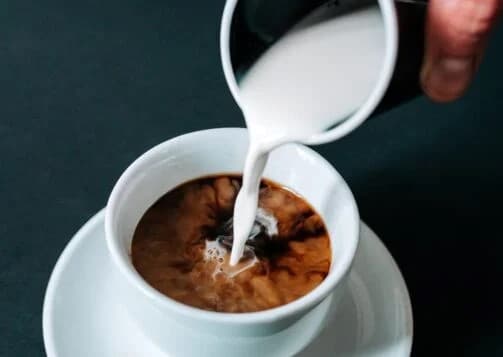 Café moitié moitié